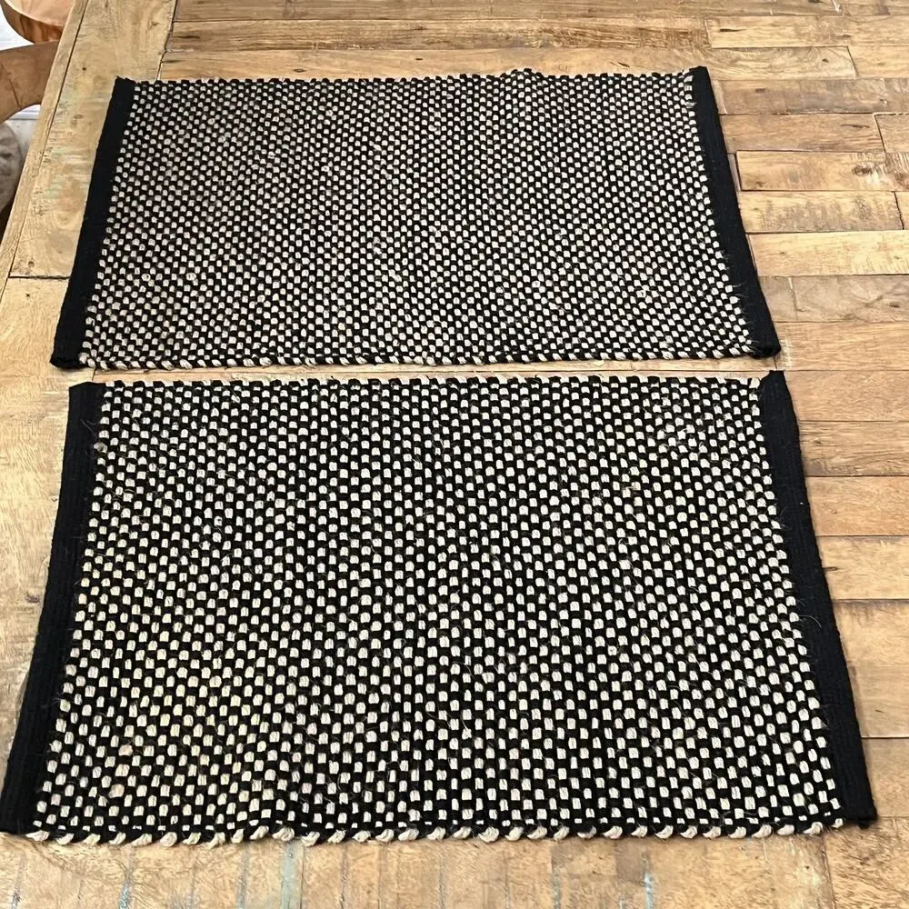 Cottage Weave Black White Hand-woven Placemats 18.5